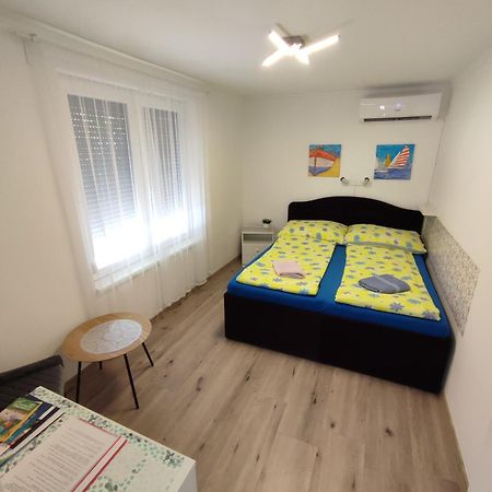 Apartman Valentin Siófok Exteriör bild