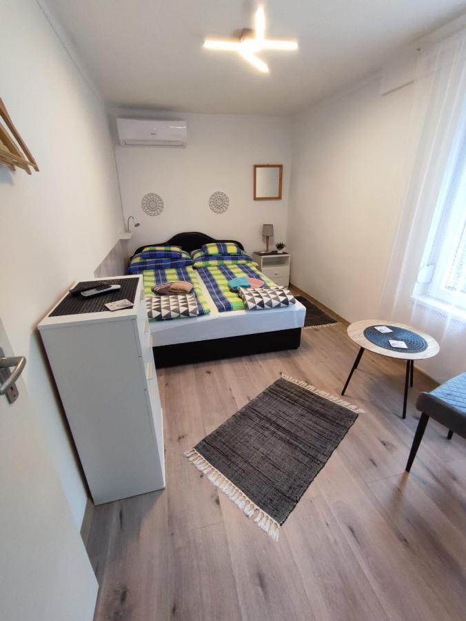 Apartman Valentin Siófok Exteriör bild